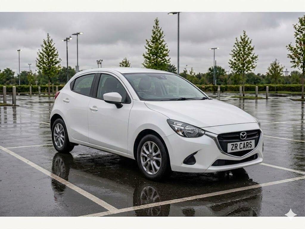 Mazda 2 Se-l White