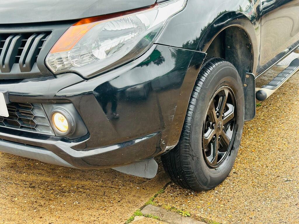 Mitsubishi L200 Pickup 2.4 Di-d Dc 4Life 4Wd Euro 5 Ss 201 Black #6