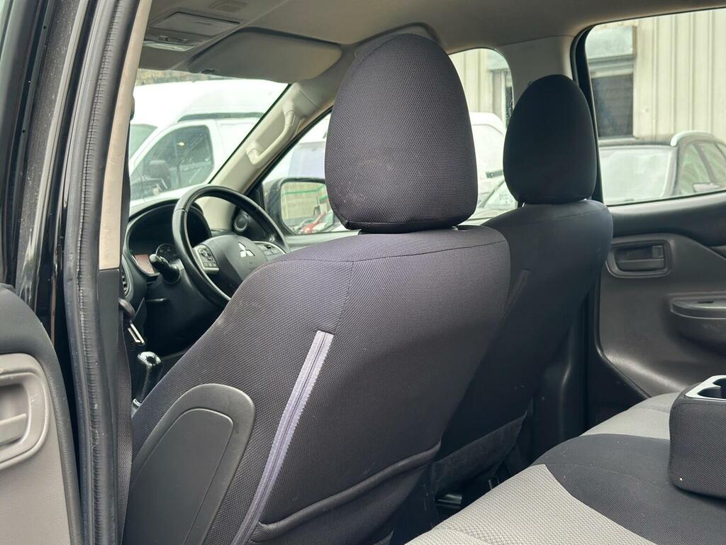 Mitsubishi L200 2.4 Di-d Dc Barbarian 4Wd Euro 5 Grey #32