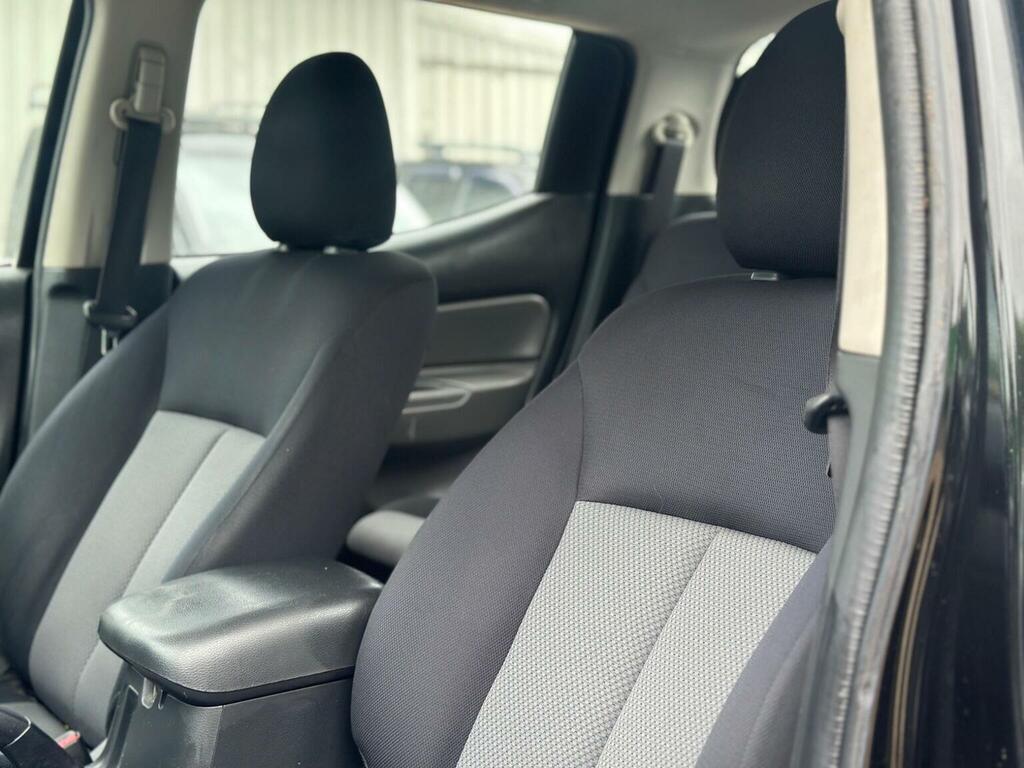 Mitsubishi L200 2.4 Di-d Dc Barbarian 4Wd Euro 5 Grey #39
