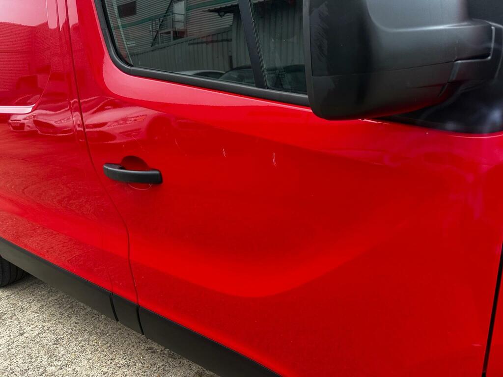 Renault Trafic 2018 1.6L Ll29 Sport Nav Energy Dci 0D 125 Bhp Black #29