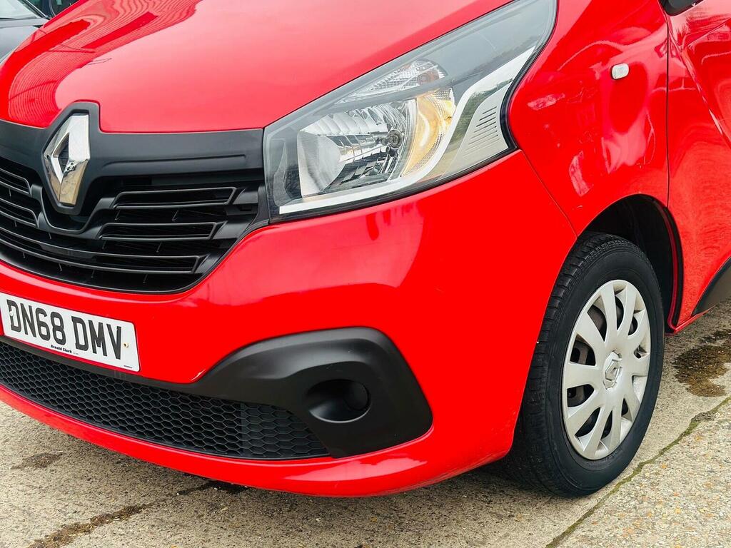 Renault Trafic 2018 1.6L Ll29 Sport Nav Energy Dci 0D 125 Bhp Black #11