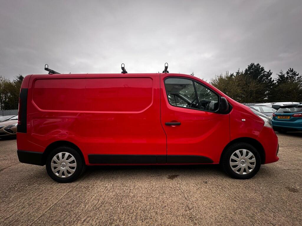 Renault Trafic 2018 1.6L Ll29 Sport Nav Energy Dci 0D 125 Bhp Black #17