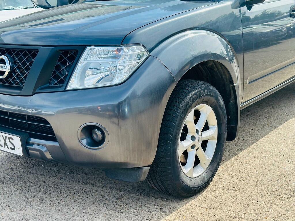 Nissan Navara Dci Tekna U302 Grey #9