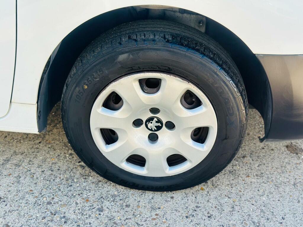Peugeot Partner 1.6 Bluehdi 744 S White #32