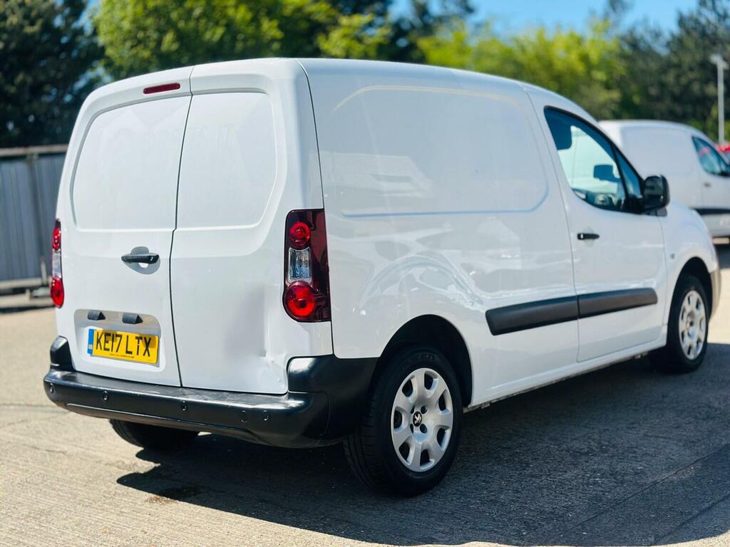 Peugeot Partner Panel Van 1.6 Bluehdi 854 Professional L1 201 White #4