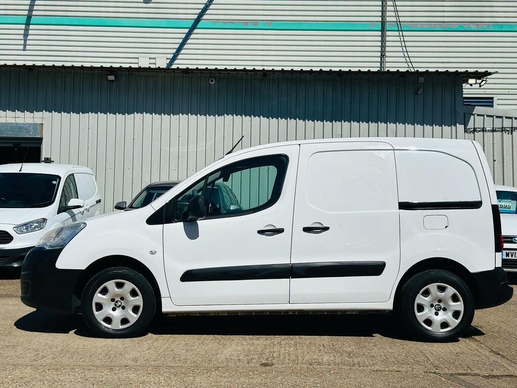Peugeot Partner 1.6 Bluehdi 744 S White #17