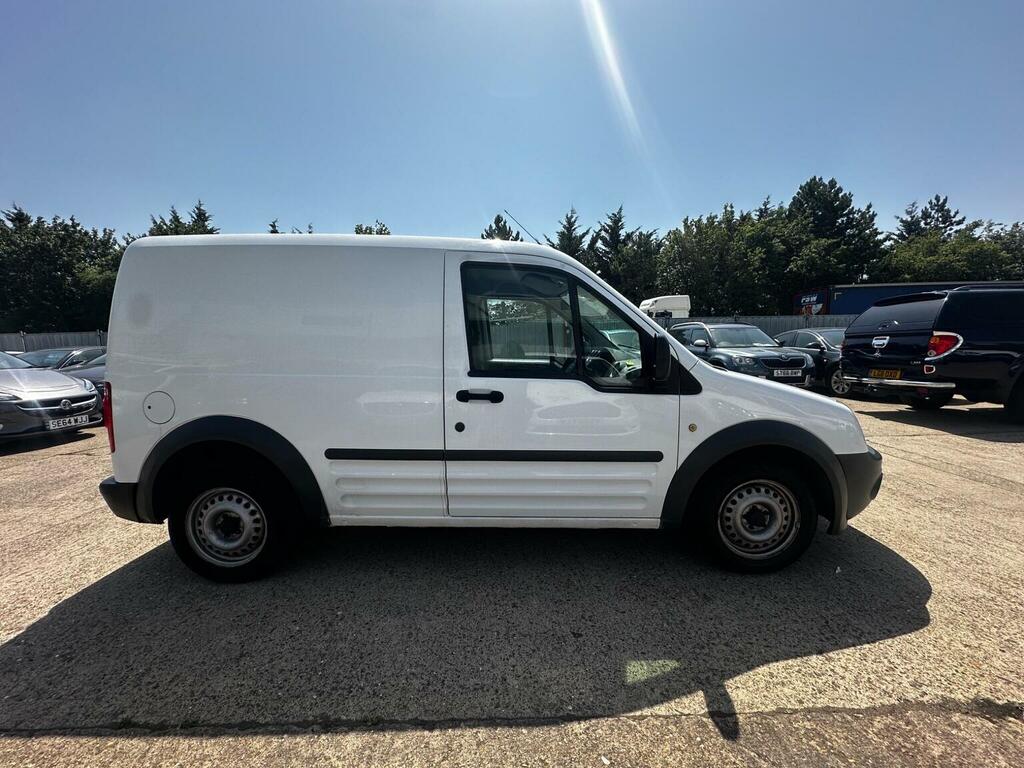 Ford Transit Connect 1.8L Null White #16