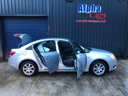 Used Chevrolet CRUZE 2.0 VCDI LS on Finance in Colburn £ 