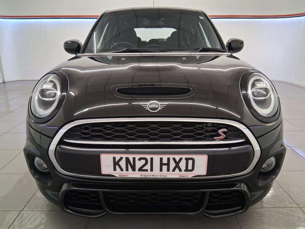 Mini Hatchback