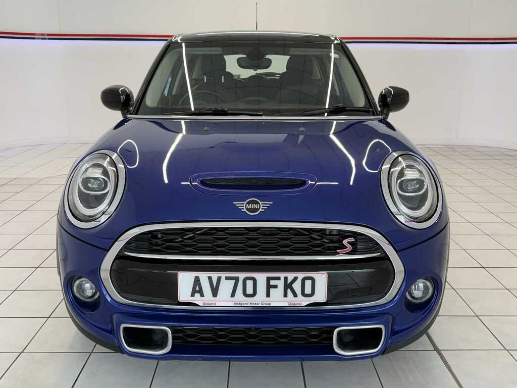 Mini Hatchback