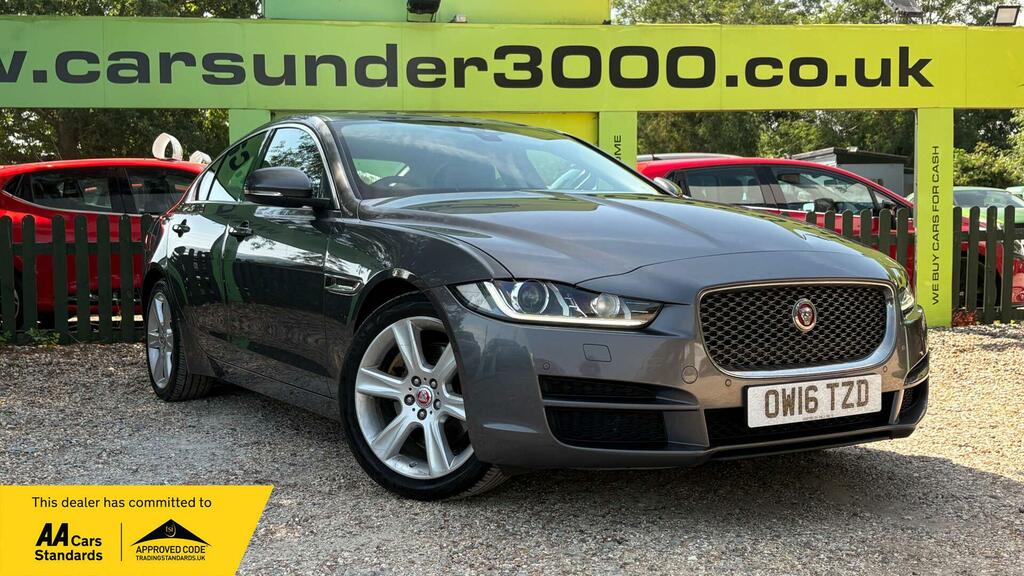Jaguar Xe