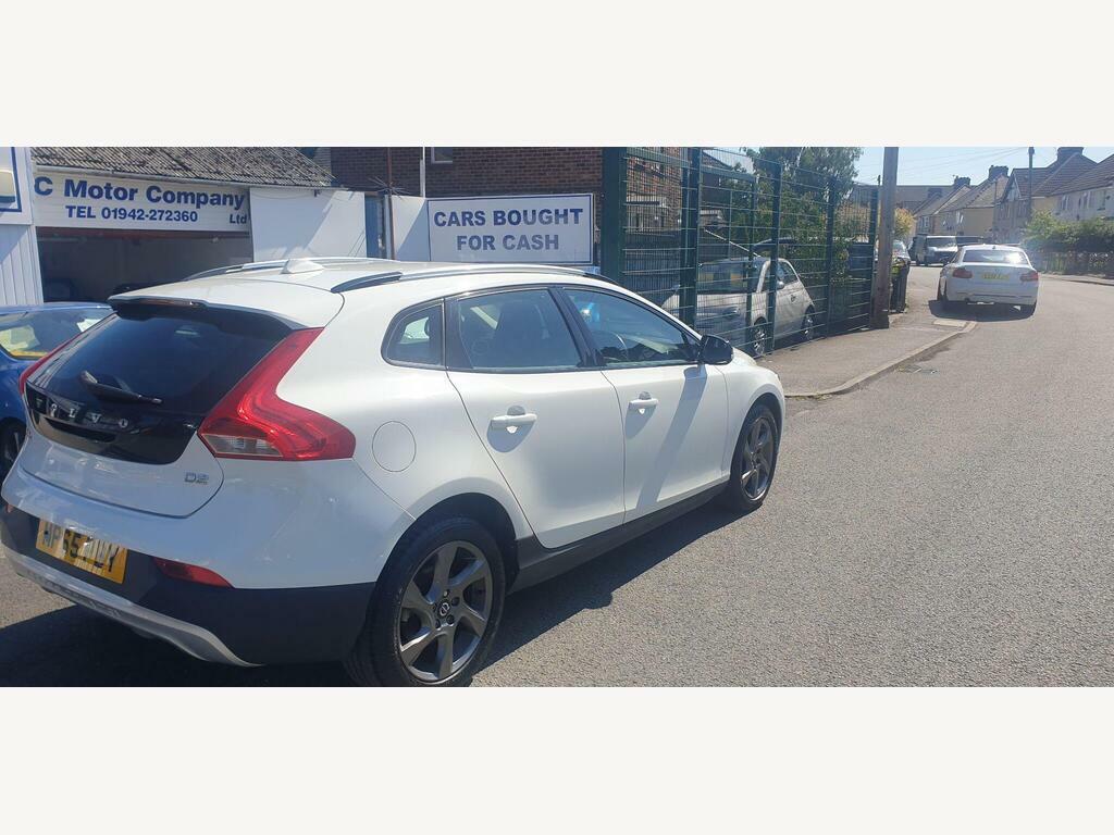 Volvo V40