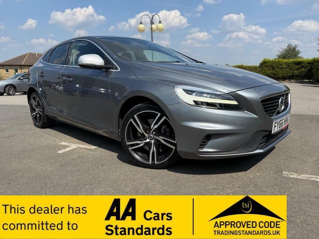 Volvo V40
