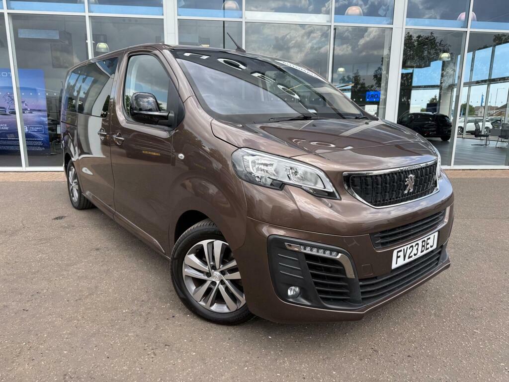 Peugeot Traveller