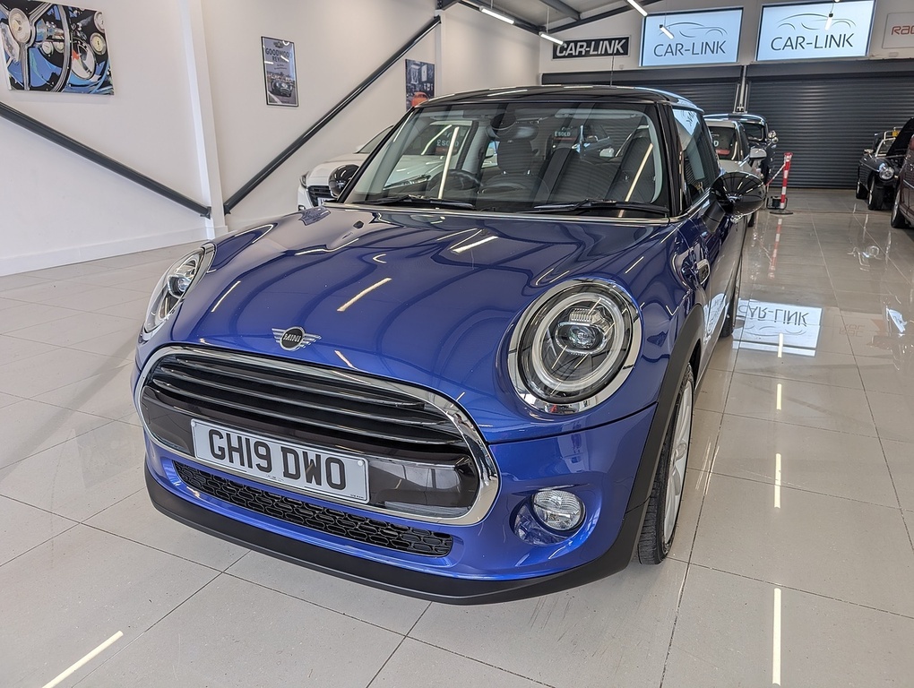 Mini Hatchback