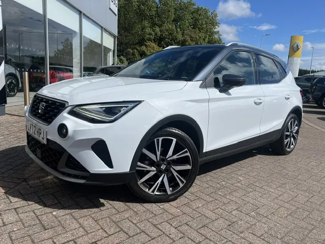 Seat Arona