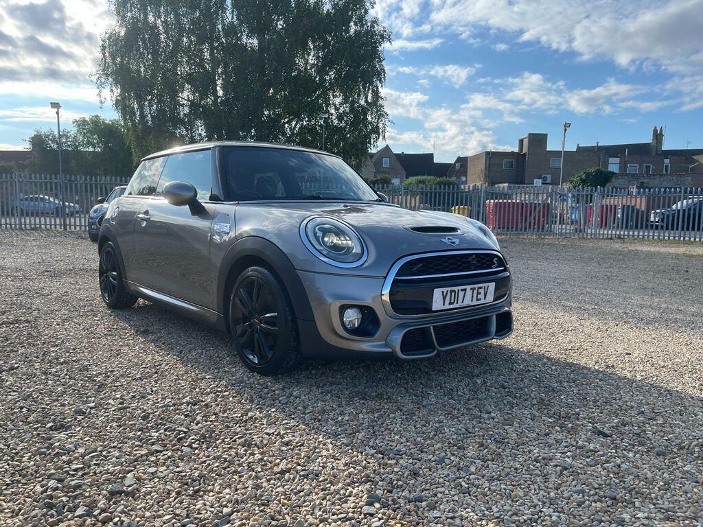 Mini Hatchback