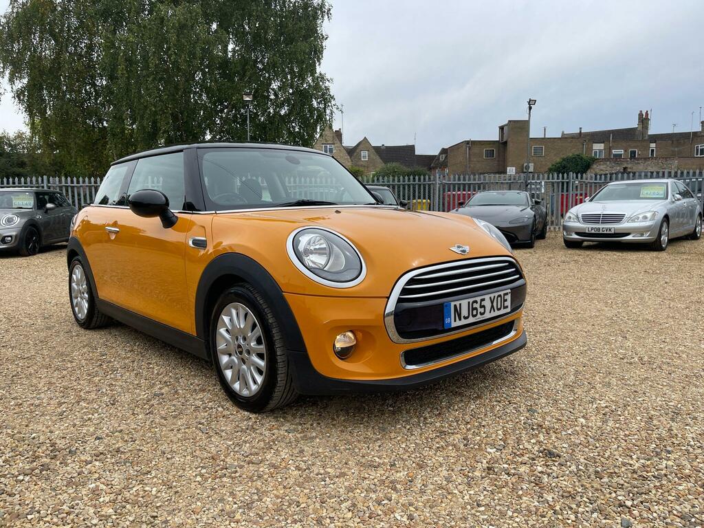 Mini Hatchback