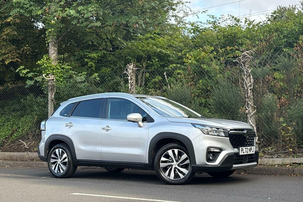 Suzuki S-cross