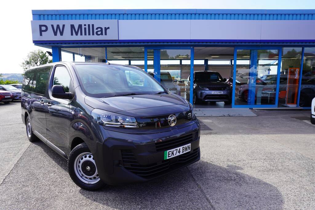 Vauxhall Vivaro Life