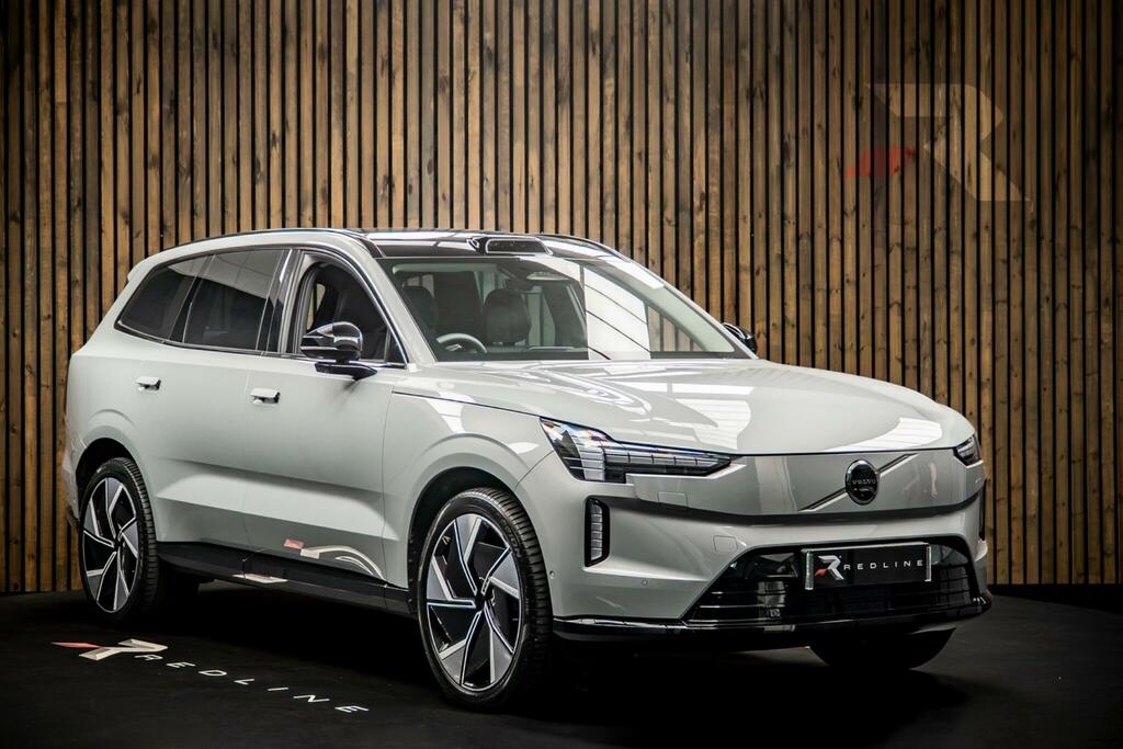 Volvo Ex90