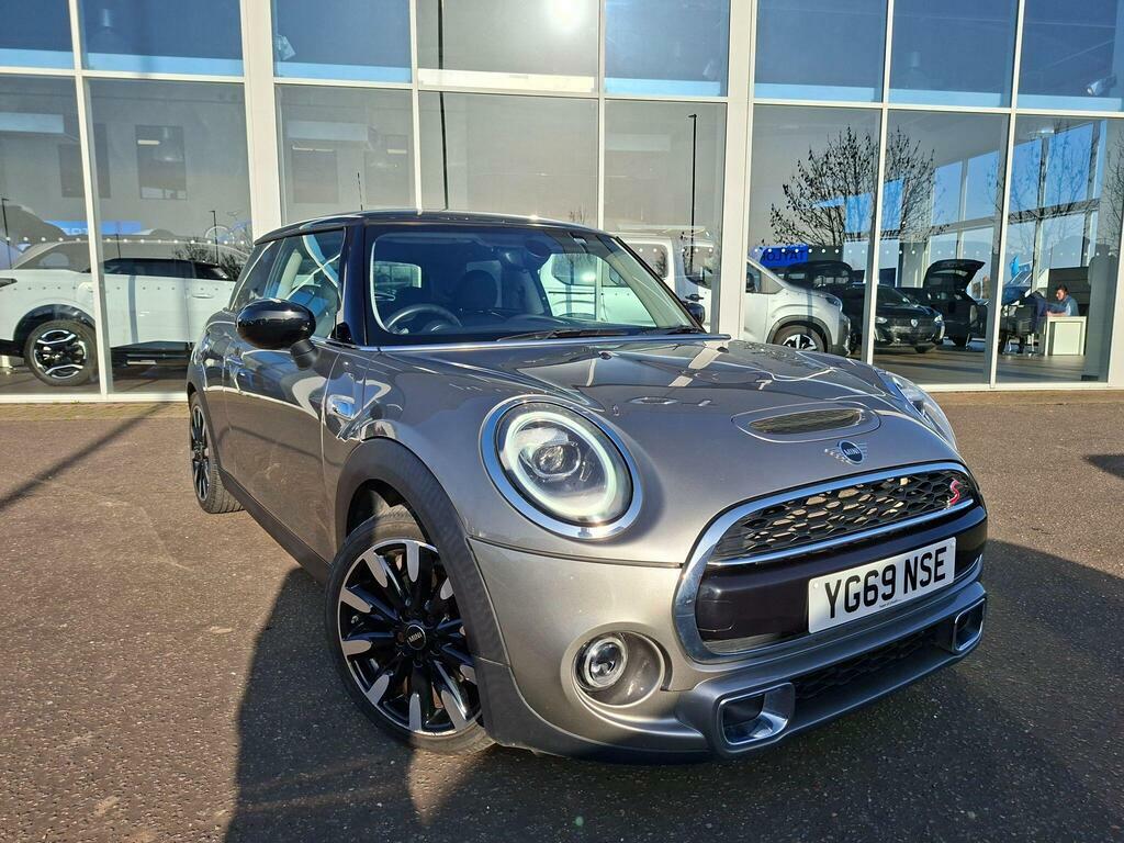 Mini Hatchback