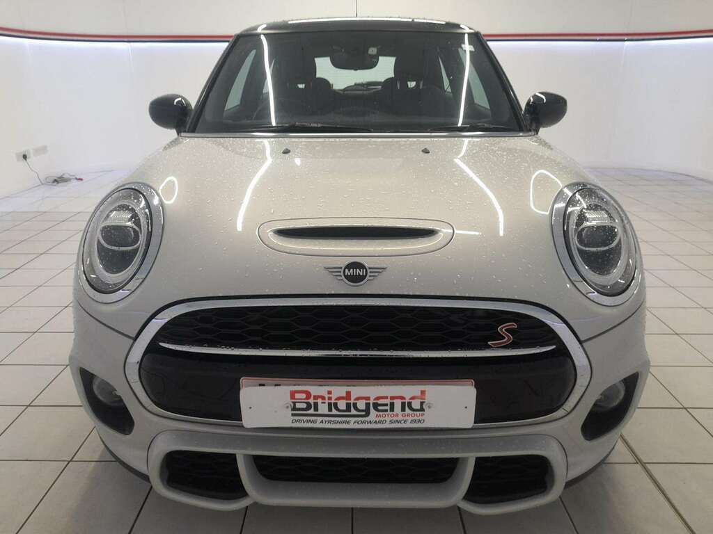 Mini Hatchback