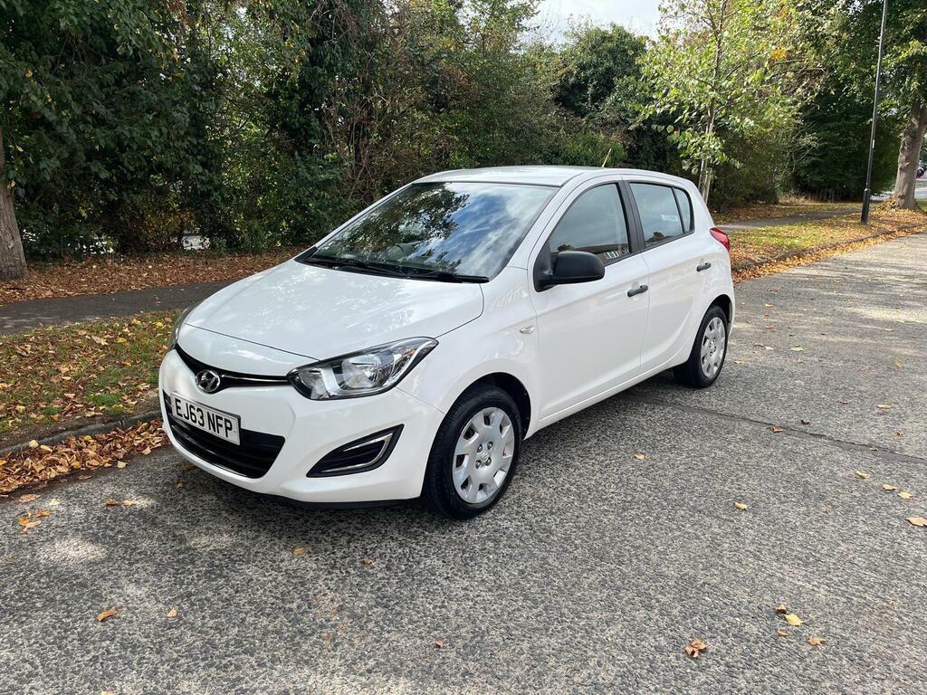 Hyundai I20
