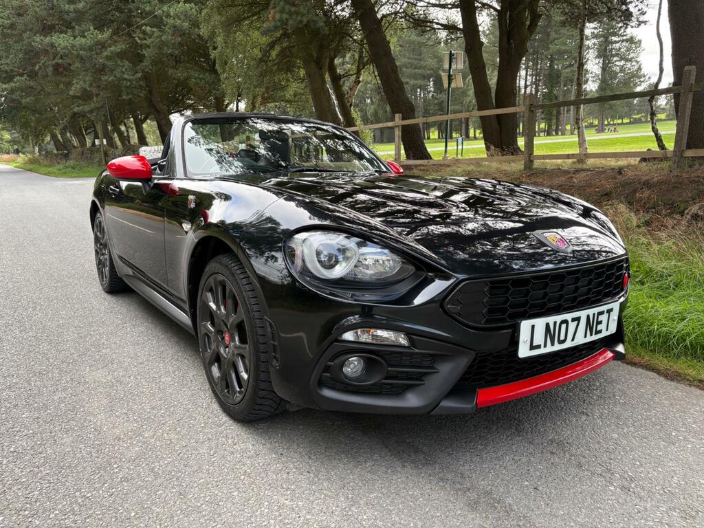 Abarth 124 Spider