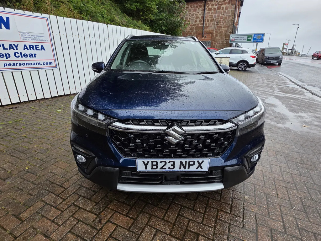 Suzuki S-cross