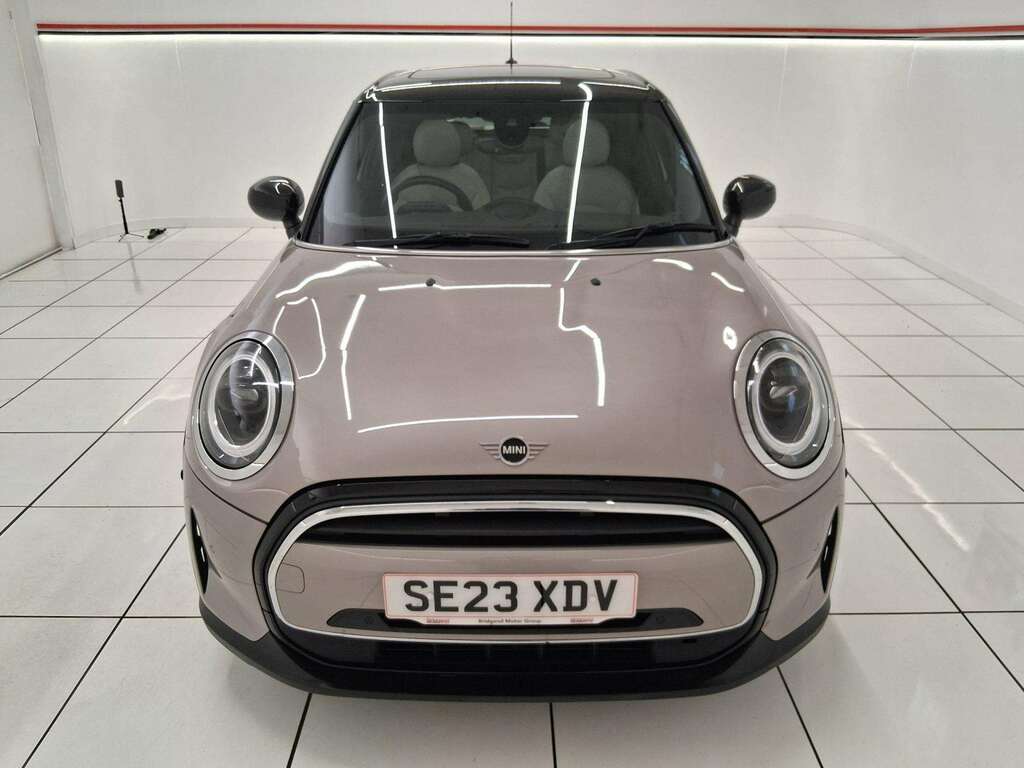 Mini Hatchback