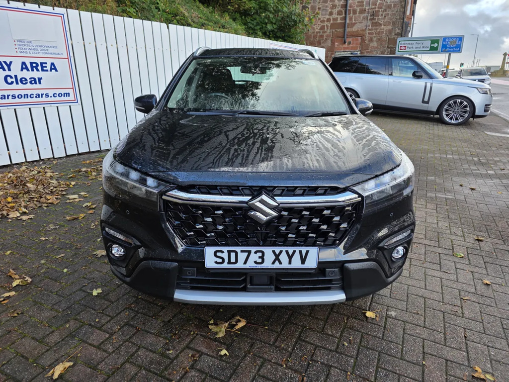 Suzuki S-cross
