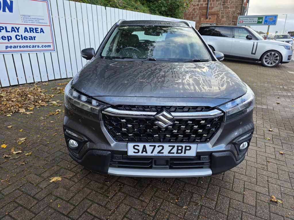 Suzuki S-cross