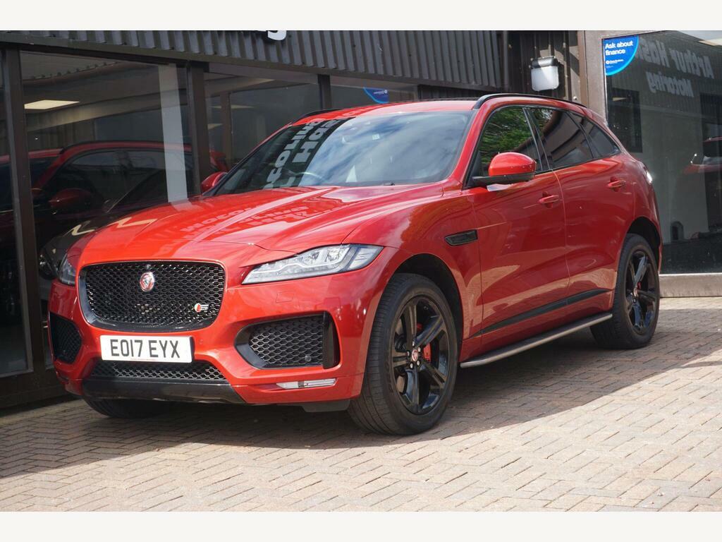 Jaguar F-Pace