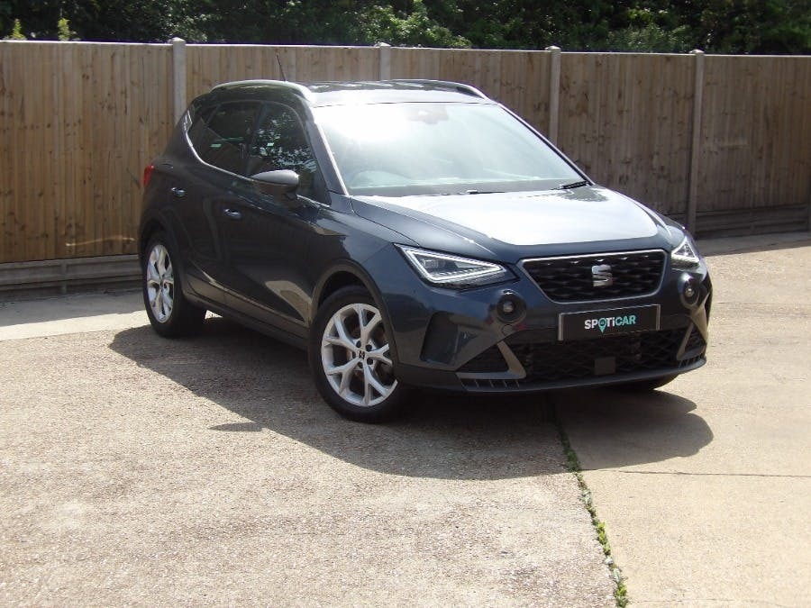 Seat Arona