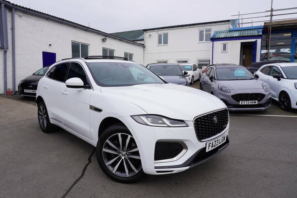 Jaguar F-Pace