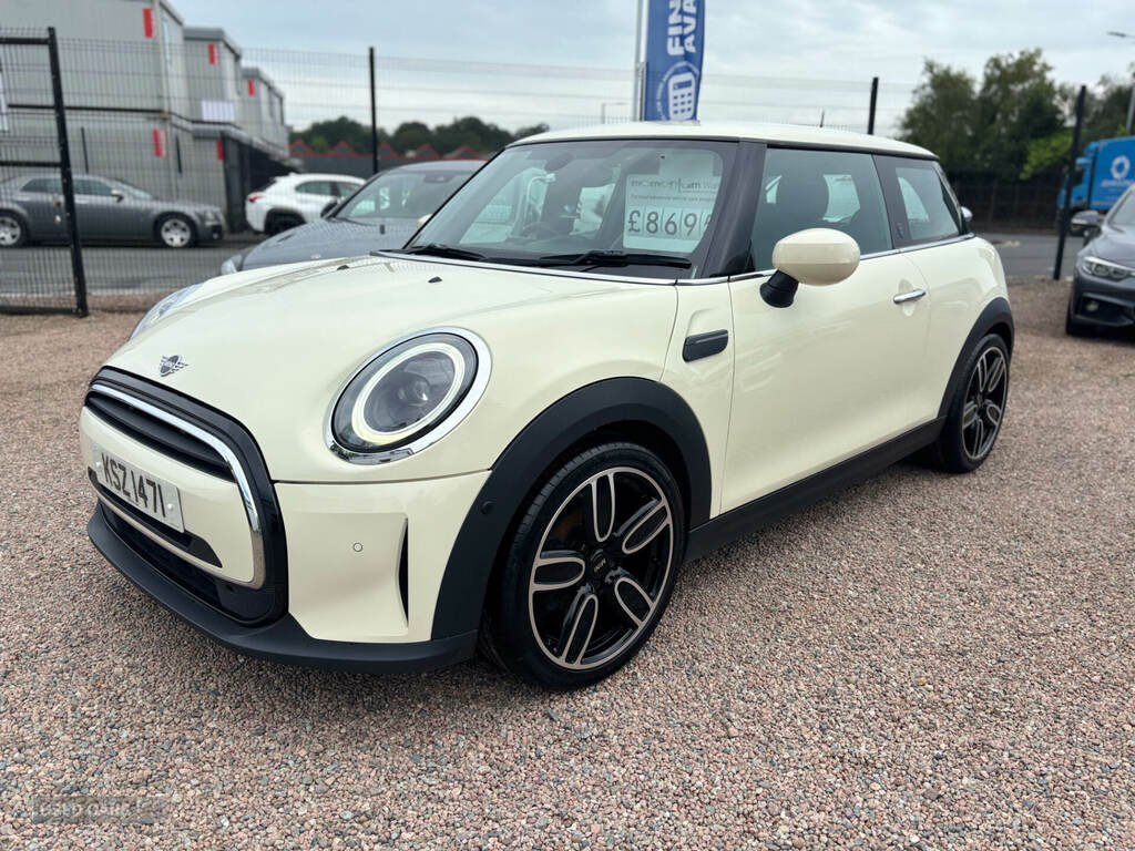 Mini Hatchback