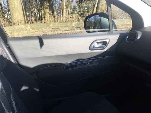 Used Peugeot 3008 HDi FAP Sport on Finance in Blackburn £ 