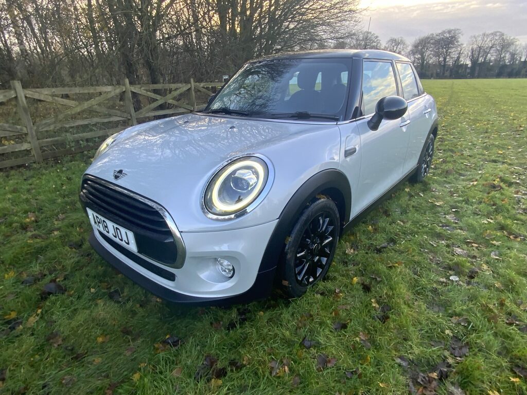 Mini Hatchback