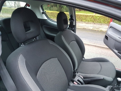 Used Peugeot 206 Look on Finance in Walsall £50 per month no deposit Used Peugeot 206 Look on Finance in Walsall £50 per month no deposit