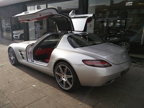Used 2013 Mercedes-Benz SLS GULLWING 6.2 AMG 2DR on Finance in Edgware £3691.12 per month no deposit