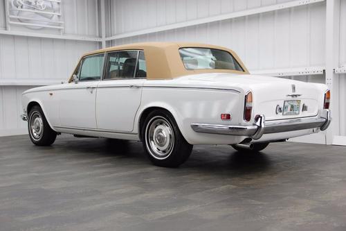 Used Rolls-Royce SILVER SHADOW LWB WITH DIVISION on 