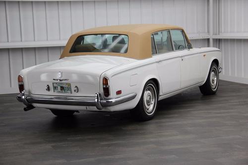 Used Rolls-Royce SILVER SHADOW LWB WITH DIVISION on 