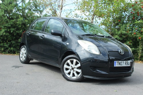 2007 toyota yaris accessories