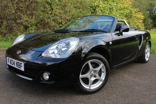 Used Toyota MR2 1.8 VVT-I ROADSTER 2DR on Finance in 