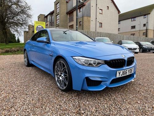 Compare BMW M4 M4 Competition Package YJ66YDE Blue