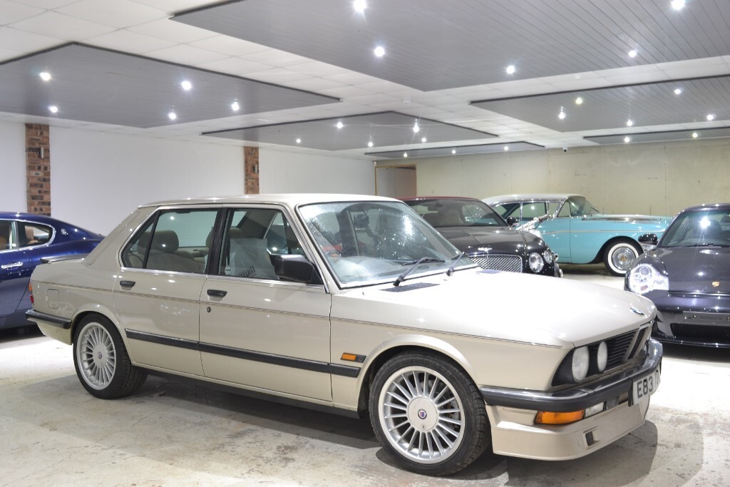 Compare BMW 5 Series Lux E28 E83TOV Silver