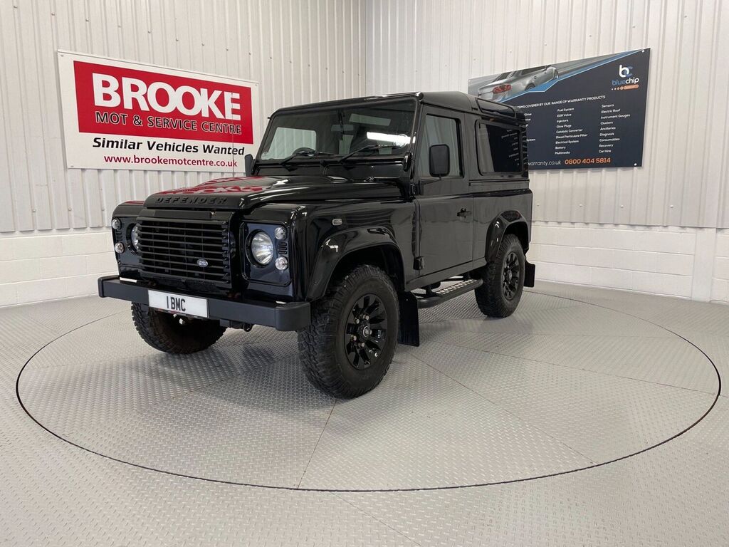 Compare Land Rover Defender 90 Van 2.2 Tdci Xs Station Wagon 4Wd Euro 5 2014 CA14VNS Black