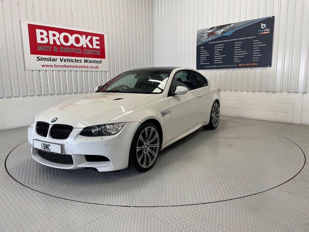 Compare BMW M3 Coupe 4.0 Iv8 Dct Euro 4 200959 FP59MBO White